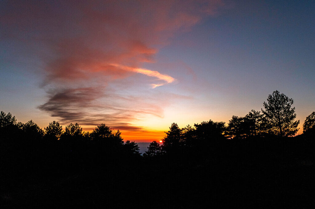 Sonnenuntergang Ätna 2 - Meine Reise zum Ätna - YouLoveBeauty